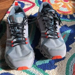 OnCloud X Shift Sneakers